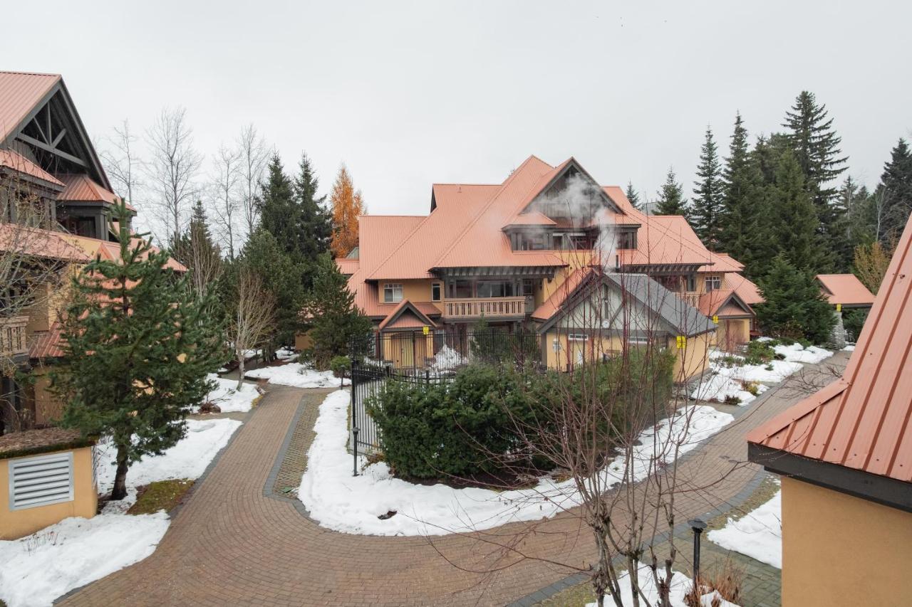 Sunpath By Outpost Whistler Villa Exteriör bild