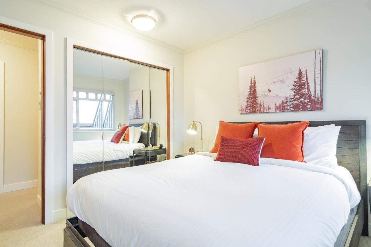 Sunpath By Outpost Whistler Villa Exteriör bild
