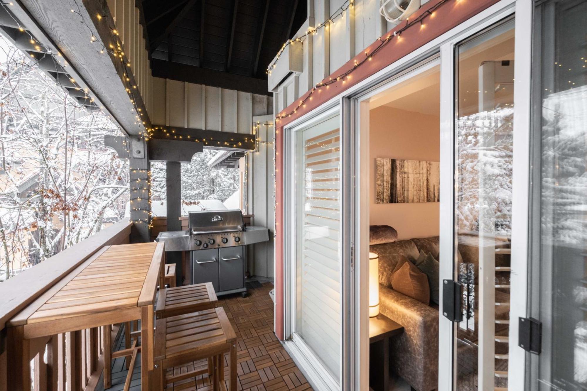 Sunpath By Outpost Whistler Villa Exteriör bild